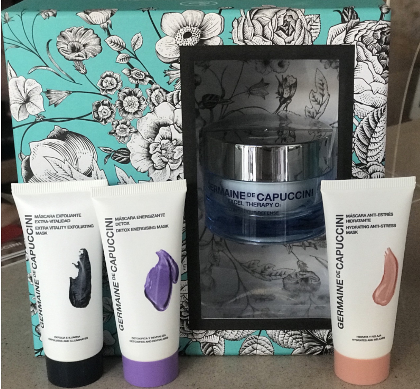GERMAINE CAPUCCINI PACK O2 CREMA 50ML+3 MASK(EXFOL-HIDRAT-DETOX) GERMAINE CAPUCCINI PACK O2 CREMA 50ML+3 MASK(EXFOL-HIDRAT-DETOX)